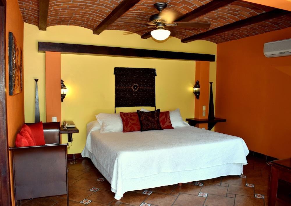 La Villa Del Ensueno Boutique Hotel Tlaquepaque Luaran gambar